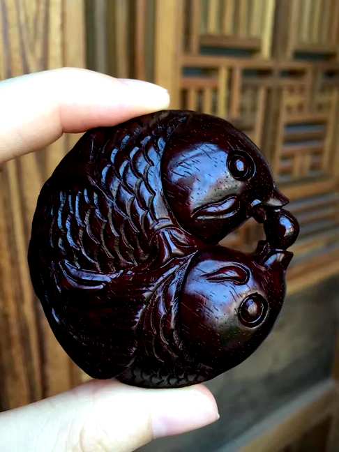 【年年有余】印度小叶紫檀手把件野生林高密老料纯手工雕刻略包浆