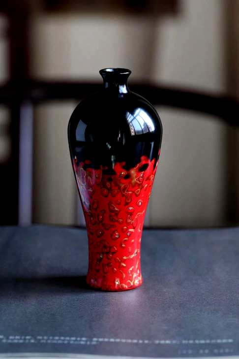 朱砂红金大漆-新式梅瓶