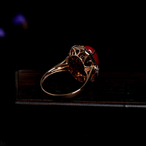 金镶钻阿卡牛血红珊瑚戒指--红珊瑚-阿卡-A100217A19006