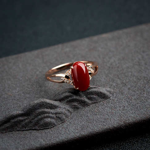 金镶钻阿卡黑红珊瑚戒指--红珊瑚-阿卡-B100217D03005