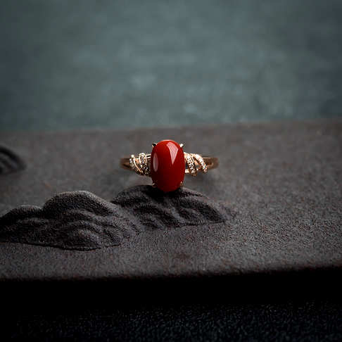 金镶钻阿卡正红珊瑚戒指--红珊瑚-阿卡-B100217E22009