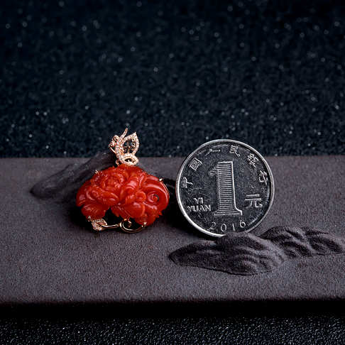 金镶钻阿卡朱红珊瑚花吊坠--红珊瑚-阿卡-B106817G30020