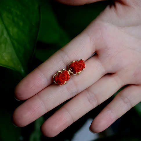 沙丁珊瑚牡丹花耳钉--红珊瑚-沙丁-B106819H13003