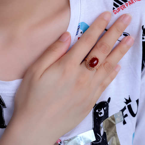 阿卡牛血红珊瑚戒指--红珊瑚-阿卡-B107318G09003