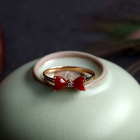 阿卡牛血红珊瑚蝴蝶结戒指--红珊瑚-阿卡-F107721K25005