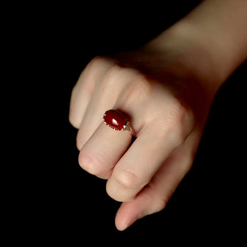 阿卡牛血红珊瑚桶珠戒指--红珊瑚-阿卡-F10CM22D16003
