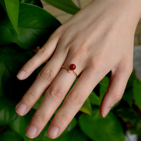 阿卡牛血红珊瑚圆珠戒指--红珊瑚-阿卡-F10I120F05010