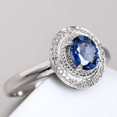 白金镶钻蓝宝石戒指--蓝宝石-A250216I12025
