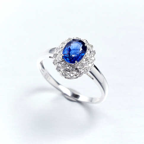 金镶钻蓝宝石戒指--蓝宝石-B250416G21001