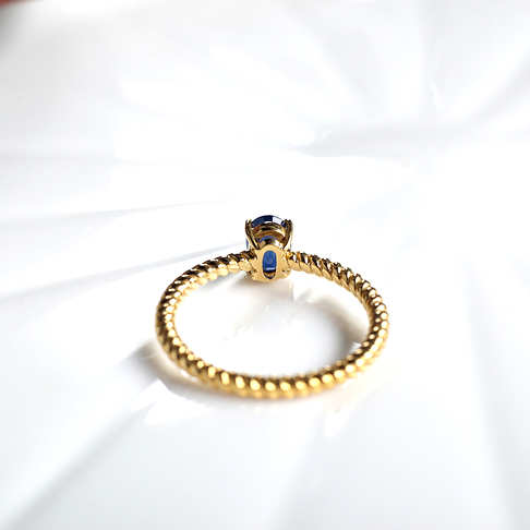 深蓝色蓝宝石戒指--蓝宝石-F25IF21L28001