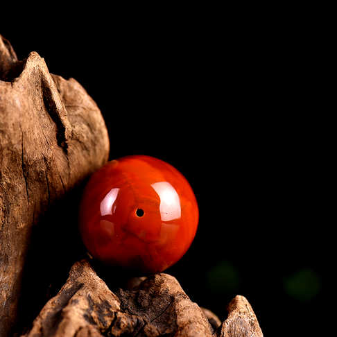 35.0mm柿子红南红圆珠吊坠-南红玛瑙-四川南红-D02S018E19004