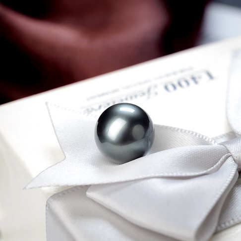 12.3mm海水黑色珍珠圆珠--珍珠-海水珠-B38AT19D18003